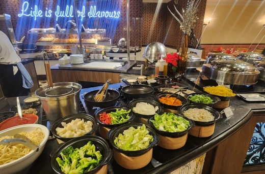 55%Off P999 instead of P2198 Heritage Hotel's Luxury 5-Star Buffet Thursdays-Saturdays Dinners or Sundays Lunch💗