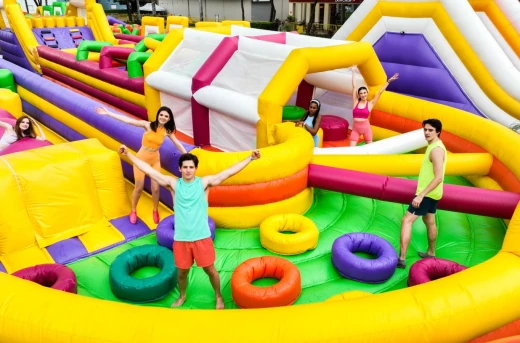 21%Off 3 Hours-Pass at Boogie Bounce: Largest 1-Hectare Arcade-Themed Inflatable Playground at Blue Bay Walk