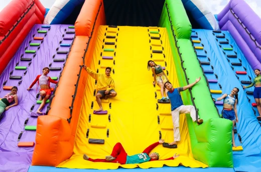 21%Off 3 Hours-Pass at Boogie Bounce: Largest 1-Hectare Arcade-Themed Inflatable Playground at Blue Bay Walk
