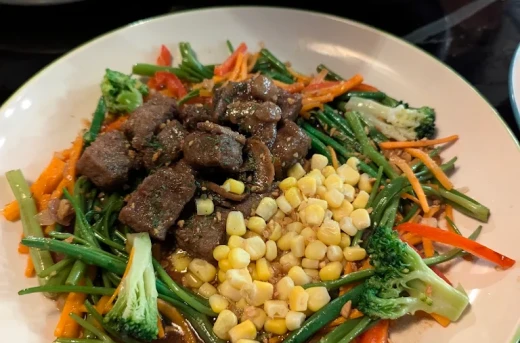 30%Off P349 for P500 Consumable for Food & Drinks at Storya Kitchen + Bar