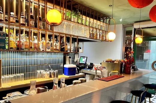 40%Off P500 Consumable on Food & Drinks for P299: Experience Authentic Chinese Cuisine at Red Wok in Prime Hotel QC