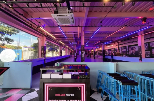 43%Off Enjoy 30 Minutes of Skating at Roller Fever: Manila Bay, Araneta City, Outlets, Fairview for P99 instead of P175