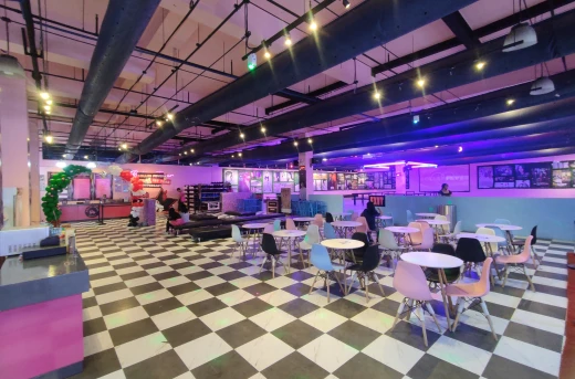 43%Off Enjoy 30 Minutes of Skating at Roller Fever: Manila Bay, Araneta City, Outlets, Fairview for P99 instead of P175