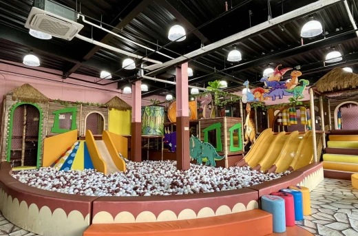 50%Off Enjoy 4-Hours Playtime at Dino Adventure: Fairview, Alabang, The Outlets for P499 instead of P998