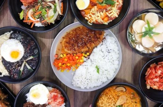 30%Off P500 Consumable on Food & Drinks for Only P349 at Eataewon: Korean Cuisine at Robinsons Place Manila, Glorietta 3