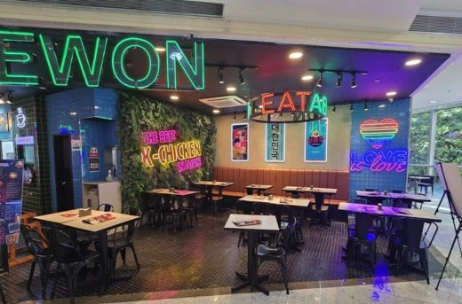 30%Off P500 Consumable on Food & Drinks for Only P349 at Eataewon: Korean Cuisine at Robinsons Place Manila, Glorietta 3