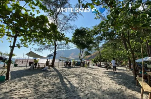 55%Off Enjoy a 2D/1N Stay at Anawangin Camp Island  in Zambales with Island Hopping in Camara Island starting at P899/P2000