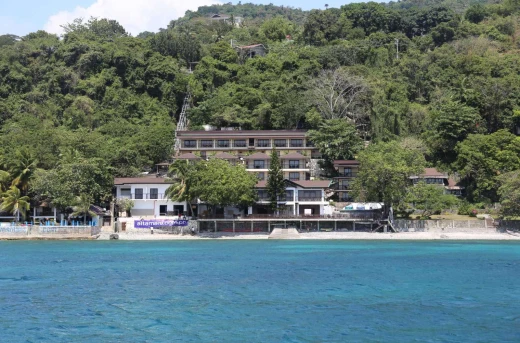 34% Off Discover Overnight Stay with breakfast for 2, Kayaking, Snorkeling, Massage and Access to Infinity Pool at Altamare Dive & Leisure Resort Anilao Batangas starting P4399 instead of P6710