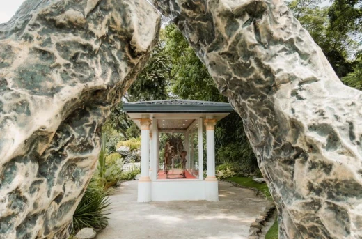 28%Off: P899 instead of P1250 for Entrance to Clarkland Dinosaur Island, Insectlandia, Wonders of the World, Jurassic Jungle Safari, 7D Superscreen, Picnic Grounds