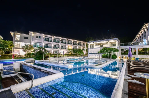 30%Off Dinner Buffet + Day Tour with All-Access Wellness Facilities at Morning Calm, Hotel Seoul (Fri–Sat) starting at P839 instead of P1199