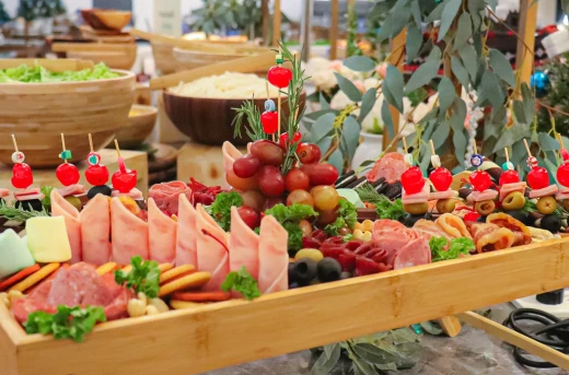 30%Off Dinner Buffet + Day Tour with All-Access Wellness Facilities at Morning Calm, Hotel Seoul Clark...