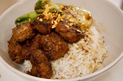 30%Off Linley's Kitchen & Cafe: P500 consumable for P349 - Discover the New Aesthetic Resto Cafe in BF Resort & Pet-Friendly 🐶🐱