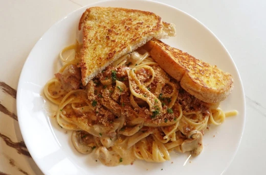 30%Off Linley's Kitchen & Cafe: P500 consumable for P349 - Discover the New Aesthetic Resto Cafe in BF Resort & Pet-Friendly 🐶🐱