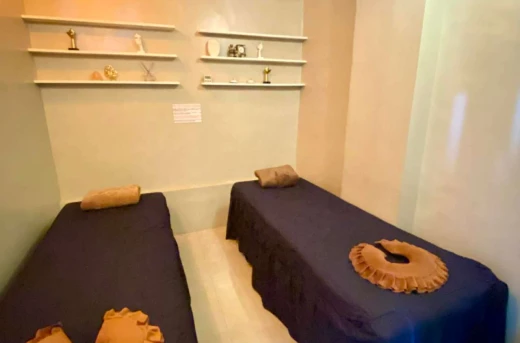 50%Off One-Hour Body Massage, Rebond and Hair Color, Warts Removal, Slimming or Deep Facial Treatment at Le Fortunelle Aesthetic Lounge Wellness & Spa Manila Starting at P299 instead of P600