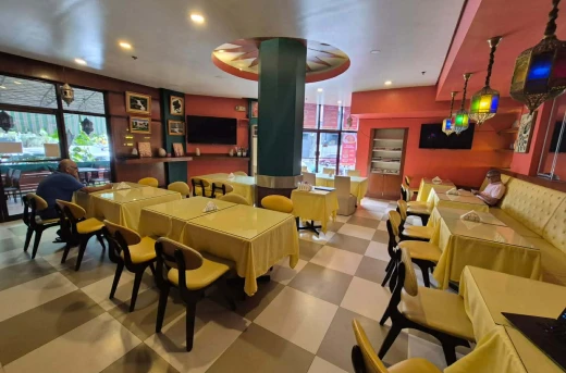 37%Off Enjoy Authentic Pakistani Cuisine at Al Noorani in Makati, Tagaytay for P940 instead of P1499