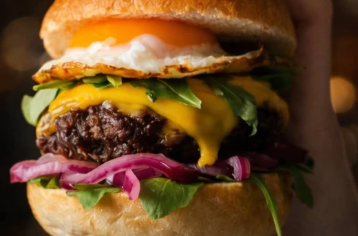 40%Off Mouth-Watering P500 Consumable for Food & Drinks at Janealo Bay Cafe Roxas Blvd cor. South Drive, Manila P299 instead of P500