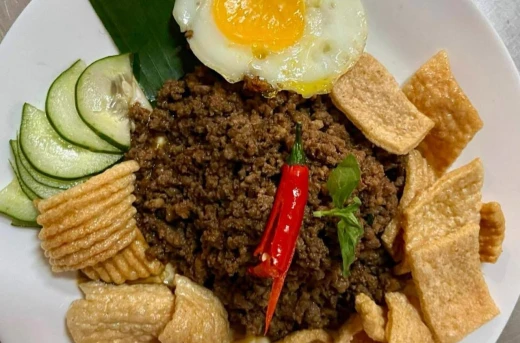 30%Off Thai Palace: P500 consumable for P349 - Experience Authentic Thai Cuisine located in Twin Lakes Tagaytay, Southwoods Mall Laguna