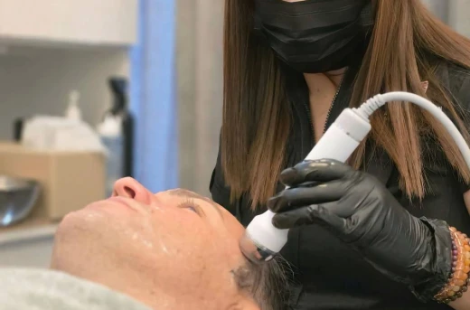 75%Off Hydra Facial, HIFU Slimming, Warts Removal, Mani Pedi, Lash Lift and more at Jennyluxe Skincare & Nail Spa starting at P499 instead of P2000