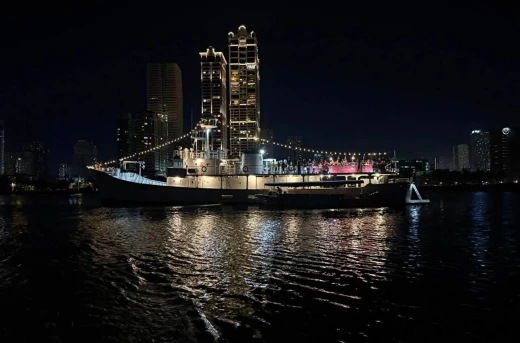 52%Off Romantic Date Experience: Enjoy a One-Hour Manila Bay Luxury Cruise and a Two-Hour Dockside Dinner Experience Aboard At Manila Bay Yacht Cruises for P2899 instead of P6000