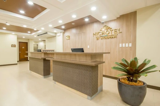 35%Off Enjoy 2D/1N Stay for a Family or Barkada Staycation Good for 2 or 4 Persons with Breakfast And Use of Swimming Pool at Microtel by Wyndham Pampanga Starting at P4588 instead of P7000