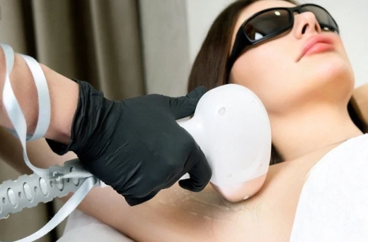 82%Off Signature Body Massage, Diamond Peel, Slimming or Underarm Diode Laser Hair Removal at Asias Lashes Ortigas starting at P179 instead of P1000