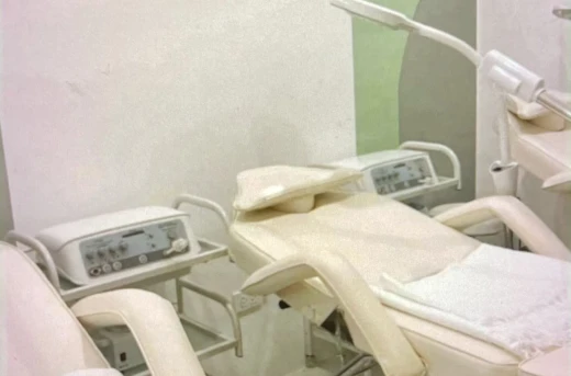 70%Off Pamper Yourself  60-Min Body Massage, Diamond Peel, Facial Treatment, Warts Removal, HIFU, CO2  Fractional Laser, Slimming Treatment and more at TrueSkin Care Spa in Rosh Hotel Malate starting P299 instead of P1000
