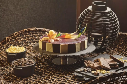 Up to 45%Off Flavors Buffet at Holiday Inn & Suites Makati: Indulge in a World of Buffet Exuberance