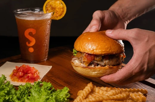 40%Off Enjoy P500 Consumable for Food & Drinks from P299 at Secret Sauce Burger in Congressional Ext., Quezon City