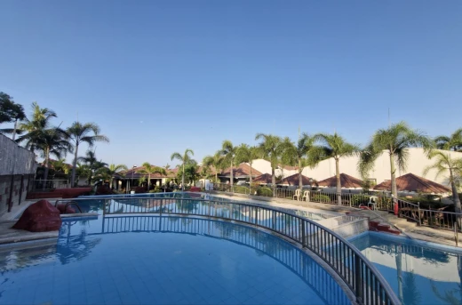 30%Off La Suena Brisa Beach Resort Overnight Stay for P2,450 instead of P3,500 for an Airconditioned Room with Breakfast for 2 Pax in Lemery, Batangas