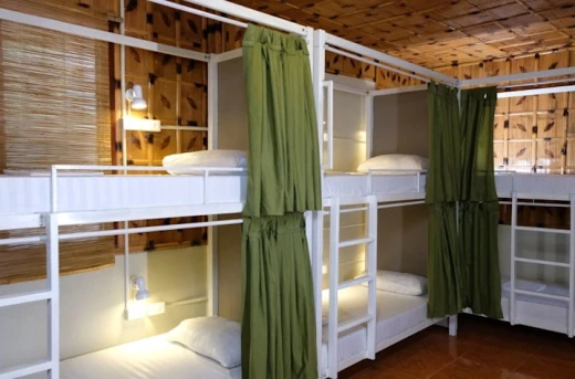 Up to 32%Off Enjoy an Overnight Social Getaway at Mad Monkey Siquijor with Breakfast, Nightly Cocktails and Free Activities Starting at P1250