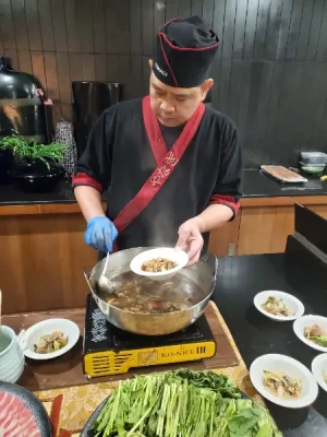 55% Off P999 instead of P2200 Midas Hotel or Yanagi Japanese Luxury Buffet or P599 instead of P1000 Merienda Buffet