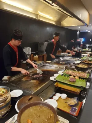 55% Off P999 instead of P2200 Midas Hotel or Yanagi Japanese Luxury Buffet or P599 instead of P1000 Merienda Buffet