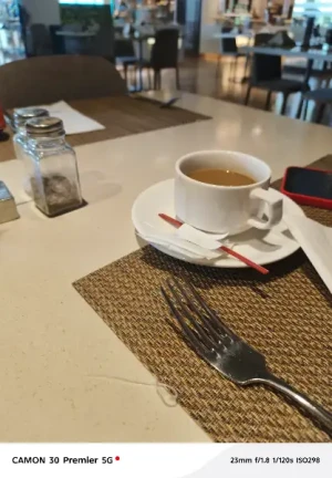 55% Off P999 instead of P2200 Midas Hotel or Yanagi Japanese Luxury Buffet or P599 instead of P1000 Merienda Buffet