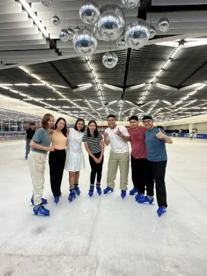 21% Off Ice Skating at SM MOA, Megamall, Cebu: Enjoy a 2-Hours Ice Skating Pass starting at P278 instead of P350