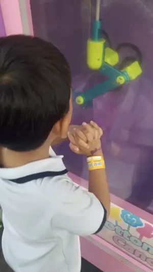 90%Off SM By the Bay Amusement Park Ride All You Can Promo at MOA for P259 instead of P2660 Valid Daily & Holidays with Grand Fireworks Today Dec. 25, 2025 at 7pm