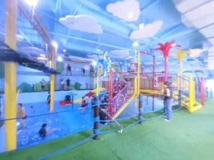 44%Off Wetpark Adventure Lagoon at Venice Grand Kanal Mall in McKinley Hill for 1 Child and 1 Adult