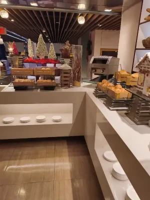 55% Off P999 instead of P2200 Midas Hotel or Yanagi Japanese Luxury Buffet or P799 instead of P1200 Daily Breakfast Buffet