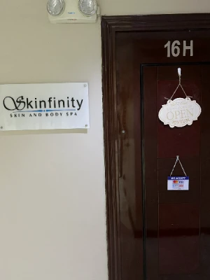 56% Off 1 Hour Full Body Massage at Skinfinity Skin & Body Spa at BGC for P399 instead of P900 - Discover Pure Bliss for Your Body