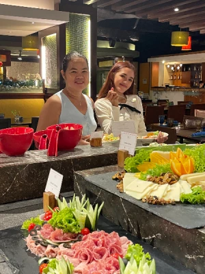 30%Off Eat-All-You-Can Buffet at UNO Waterfront Cebu City Hotel & Casino in Salinas Drive, Lahug