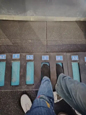 21% Off Ice Skating at SM MOA, Megamall, Cebu: Enjoy a 2-Hours Ice Skating Pass starting at P278 instead of P350