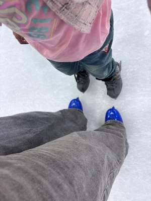 21% Off Ice Skating at SM MOA, Megamall, Cebu: Enjoy a 2-Hours Ice Skating Pass starting at P278 instead of P350