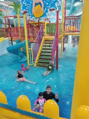 44%Off Wetpark Adventure Lagoon at Venice Grand Kanal Mall in McKinley Hill for 1 Child and 1 Adult