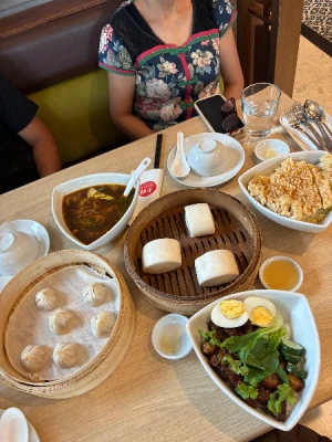 30%Off P500 Consumable for Food & Drinks for Only P349 at Shi Lin: Taiwanese & Chinese Food at Ayala Malls Manila Bay, Circuit Makati, Trinoma, Podium