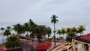 67%Off Canyon Cove Batangas Superior Room Accomodation for 2 Adults and 2 Kids starting at P2888 instead of P8800