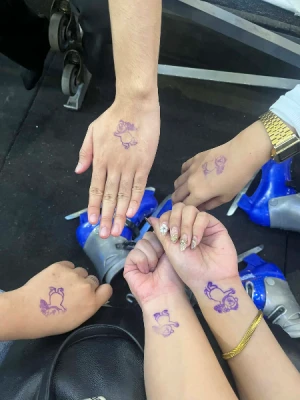 21% Off Ice Skating at SM MOA, Megamall: Enjoy a 2-Hours Ice Skating Pass including Shoes & Helmet