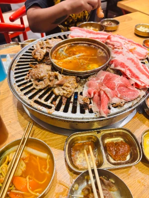 55%Off Celebrate Unlimited Samgyupsal Grill, Serve Ups Endless Meats, Seafood, Sides, Hotpot, Drinks and more at Mr. Korea Unlimited BBQ Two-Ecom MOA , Ayala North Exchange, Ayala Malls Feliz for P399 instead of P899