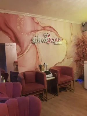 45%Off 60 Minutes Whole Body Massage, Headspa, Hydra Facial, Ear Candling, Foot Spa and more At Glowgeous Head Spa in Quezon City starting from P299