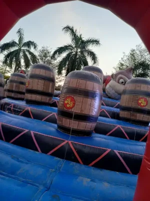 21%Off 3 Hours-Pass at Boogie Bounce: Largest 1-Hectare Arcade-Themed Inflatable Playground at Blue Bay Walk