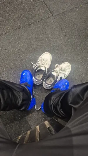 21% Off Ice Skating at SM MOA, Megamall: Enjoy a 2-Hours Ice Skating Pass including Shoes & Helmet