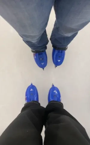 21% Off Ice Skating at SM MOA, Megamall: Enjoy a 2-Hours Ice Skating Pass including Shoes & Helmet